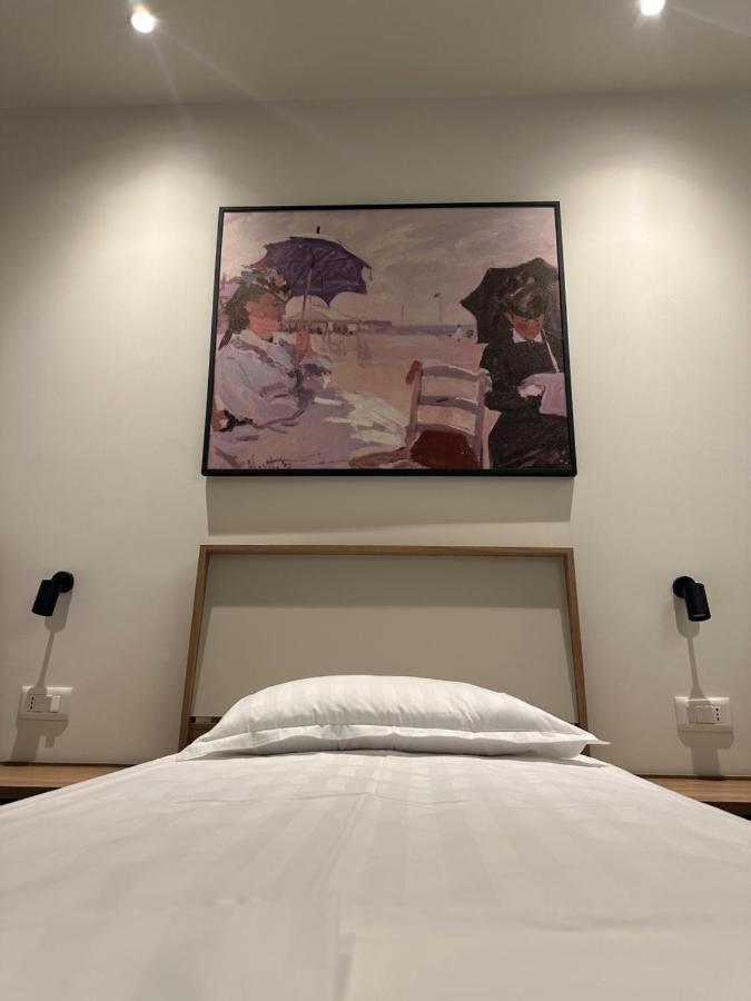 Split Rooftop Suites ドゥラス エクステリア 写真
